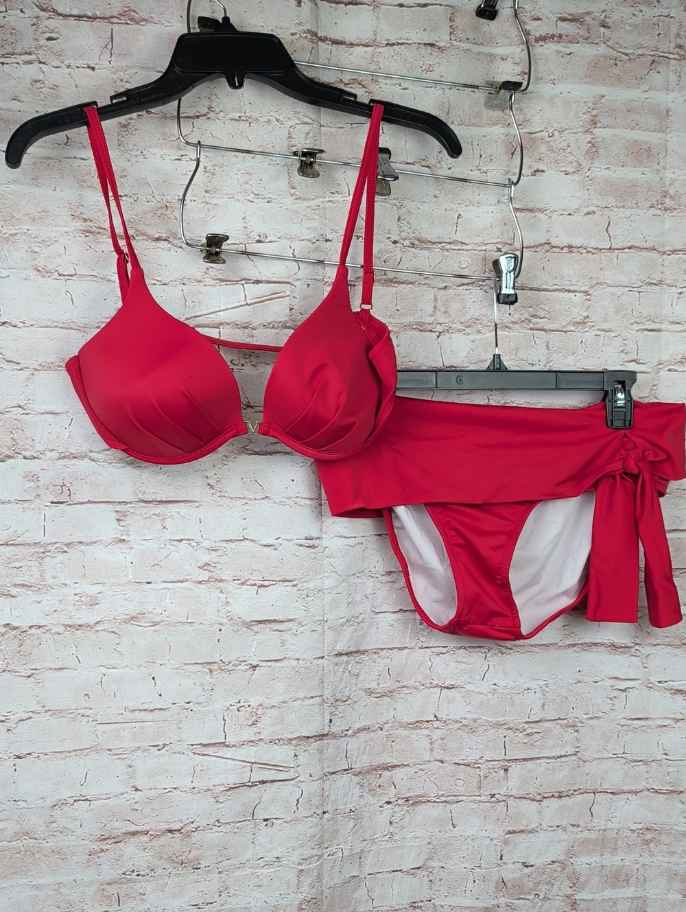 VENUS Red Underwire Bikini Set with Side Tie Bottom Size 16